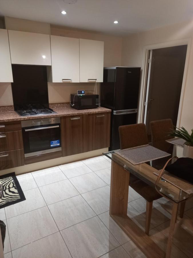 Immaculate 3 Bedroom Property. Nottingham Zewnętrze zdjęcie
